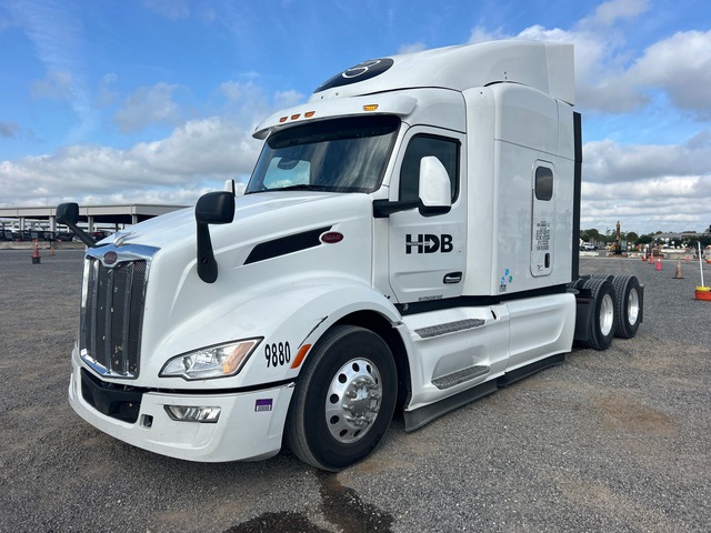 2023 Peterbilt 579 6x4 T/A Sleeper Truck Tractor 2023 Peterbilt 579 6x4 T/A Sleeper Truck Tractor