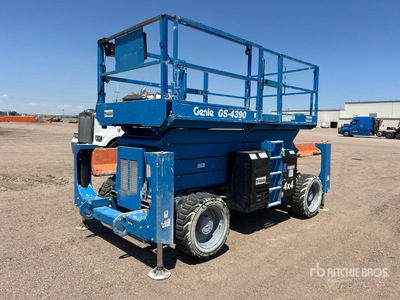 2017 Genie GS4390RT 4x4 Diesel Scissor Lift
