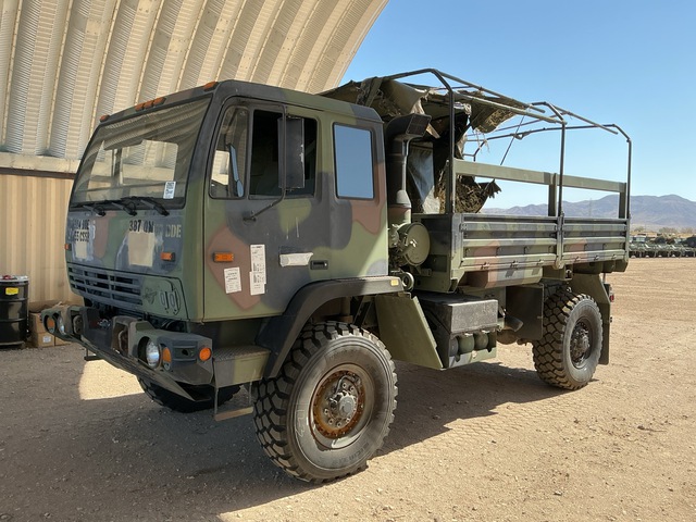 2004 Stewart & Stevenson M1078A1 LMTV 4x4 Cargo Truck