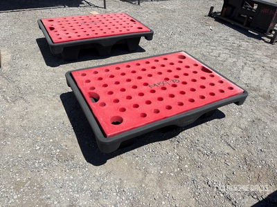 2026 AM Tank 32 gal Skid Mounted Spill Containment Réservoir  (Unused)