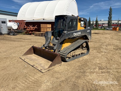 2017 John Deere 333E Two-Speed Compacte Schranklader