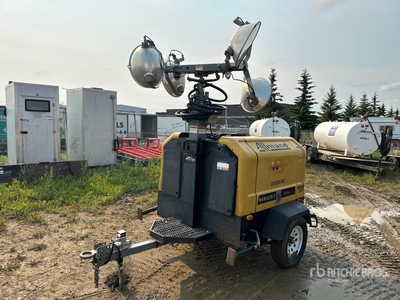 Allmand Maxi-Lite II 20 W を見 Light Tower