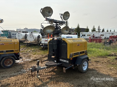 2014 Allmand Maxi-Lite II を見 Light Tower