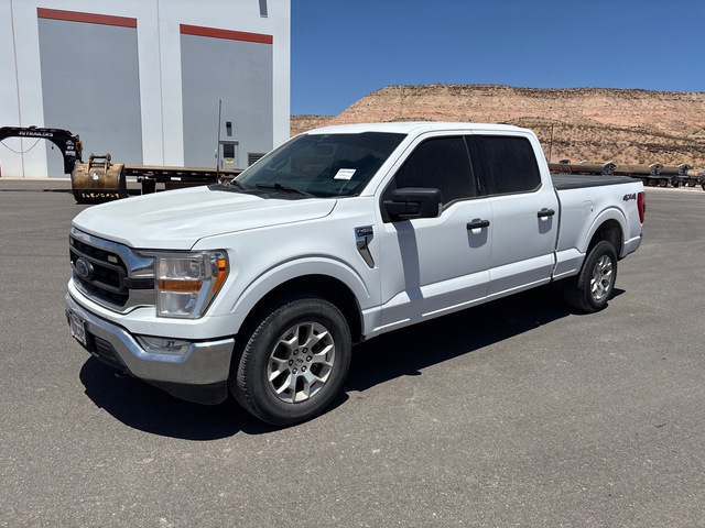 2021 Ford F-150 XLT 4x4 Crew Cab Pickup