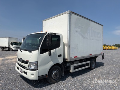 2017 Hino Serie 300 Hybrid Camion con Caja Seca / Furgoneta caja cerrada