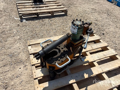 BM-D250 Rod Tongs