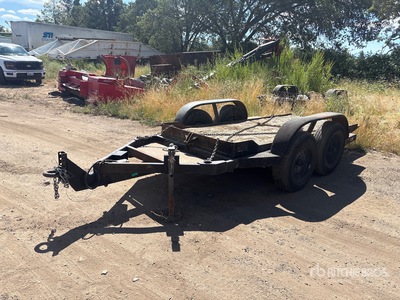 1989 11 ft T/A Tilt Deck Trailer