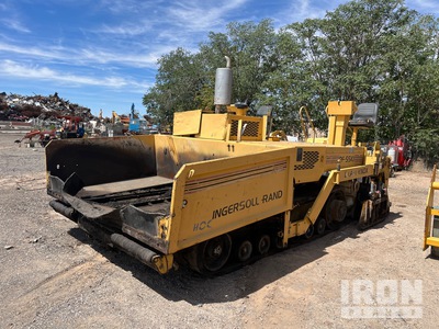 Blaw-Knox PF5510 Track Asphalt Paver