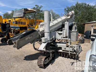 Power Curber 5700-B Rand- en gootmachine