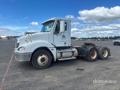 2005 Freightliner Columbia 6x4 Ciągnik siodłowy T/A z kabiną dzienną