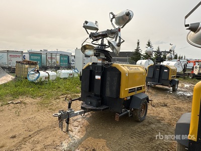 2014 Allmand Maxi-Lite II 8 kW を見 Light Tower