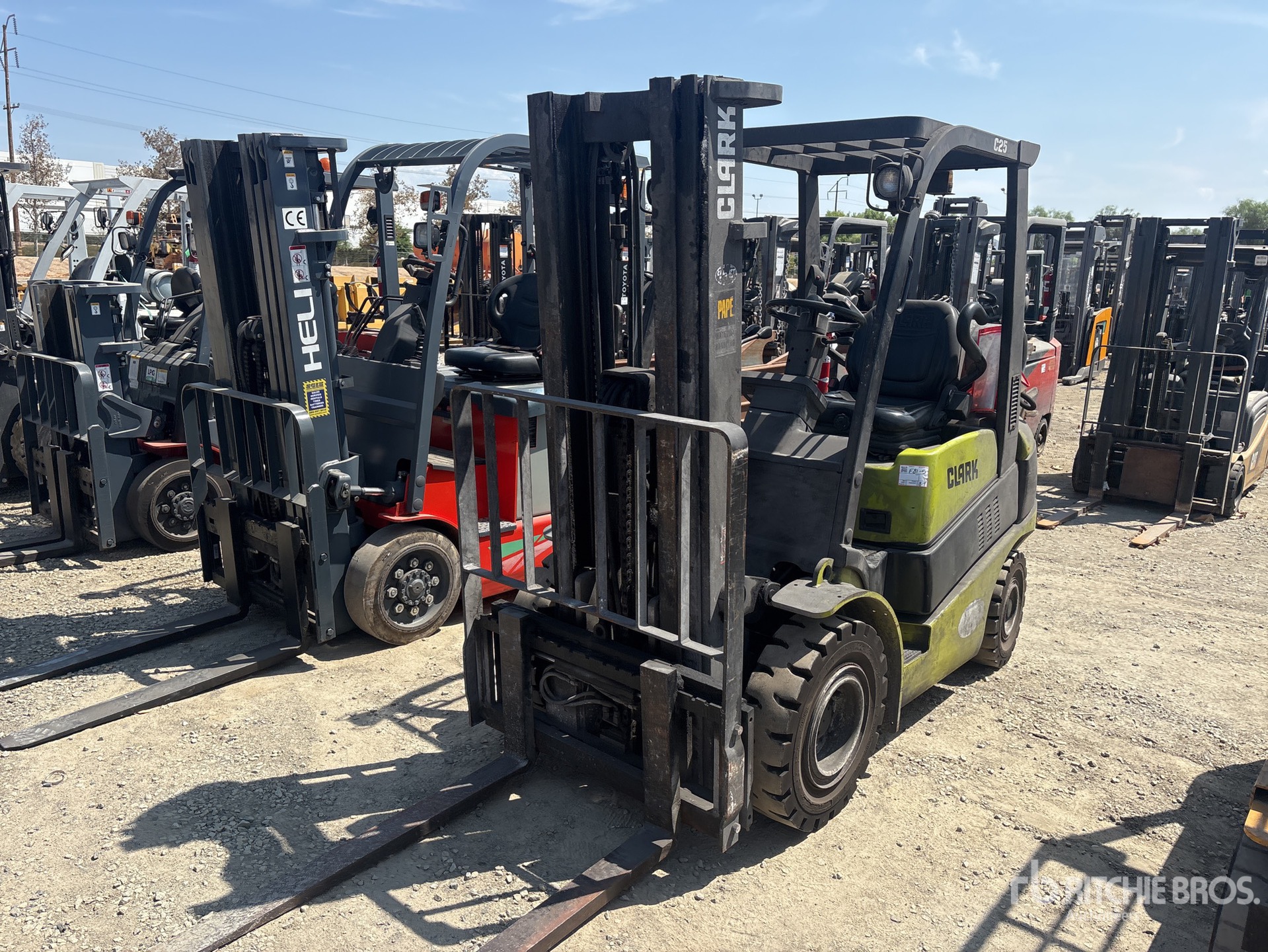 2014 Clark C25 4600 lb Cushion Tire Forklift