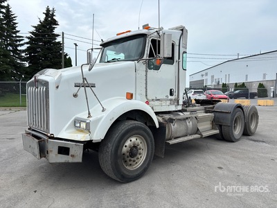 2007 Kenworth T800 6x4 Cabeza Tractora Cabina Corta