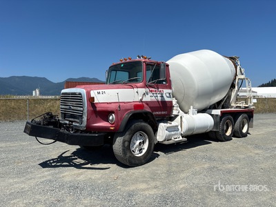 1989 Ford LTS8000F 6x4 Mixer Truck