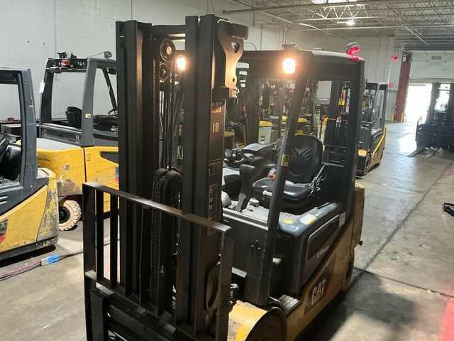 2022 Cat 2EP5000 4580 lb Electric Forklift