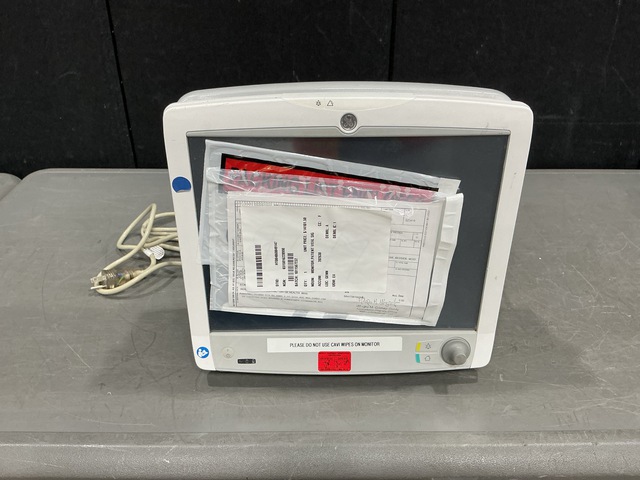 GE Carescape B650 Patient Monitor