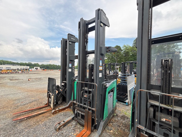 2015 Mitsubishi ESR20N2 4000 lb Electric Forklift