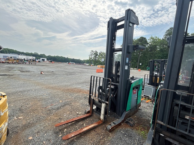 2015 Mitsubishi ESR20N2 4000 lb Electric Forklift