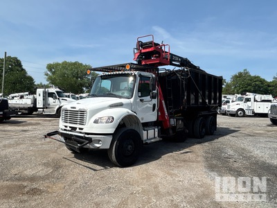 2016 Prentice 2124-BC on 2016 Freightliner M2 106 8x4 18ft long 60 in height dump bed Autocarro con pinza a polipo