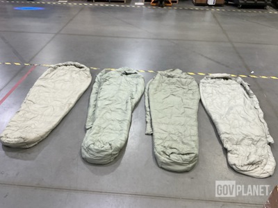 (65) Sleeping Bags