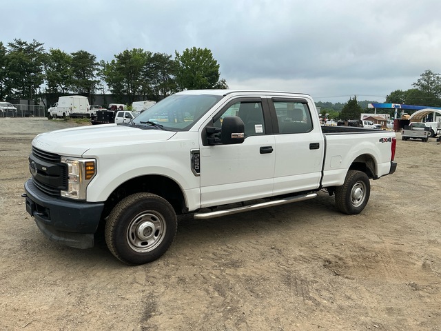2018 Ford F-250 XL 4x4 Crew Cab Pickup