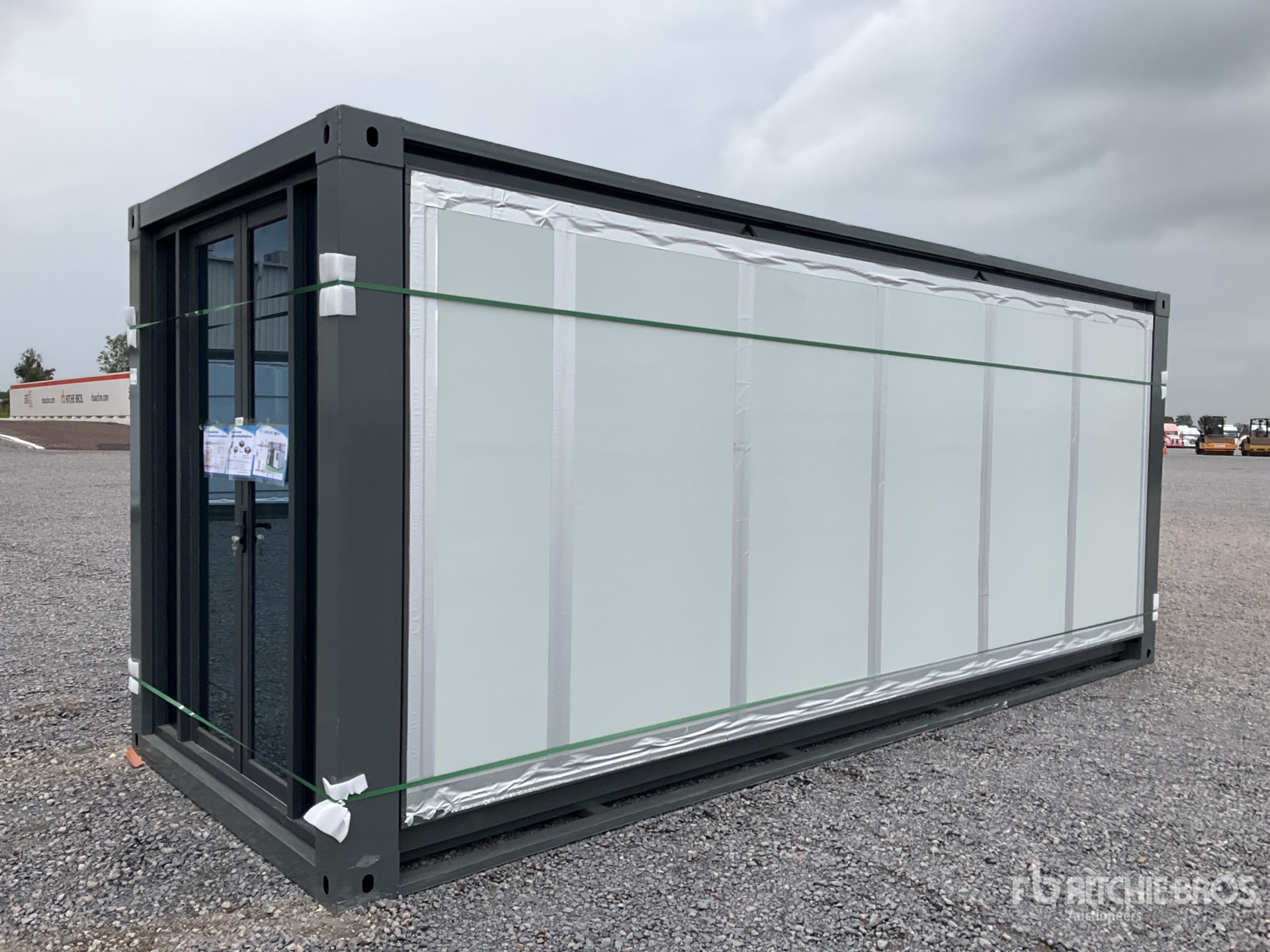 2026 SKLP Sk-37 19 ft 5 in x 20 ft 4 in Casa Expansible (Sin Usar) / Expandable House (Unused)