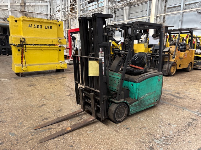 Mitsubishi FB20PNT2 3650 lb Electric Forklift