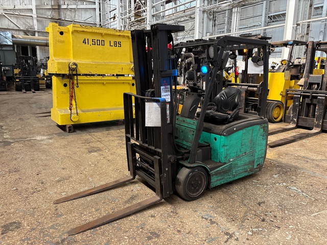 Mitsubishi FB20PNT2 3650 lb Electric Forklift