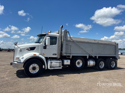 2015 Peterbilt 567 8x4 Tri/A Dump Truck