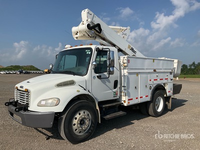 Altec TA40 41 ft on 2007 Freightliner M2 106 4x2 Bucket Truck