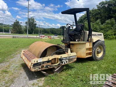 2001 Ingersoll Rand SD70D Pro Pac Gladde trommelpers (Inoperable)