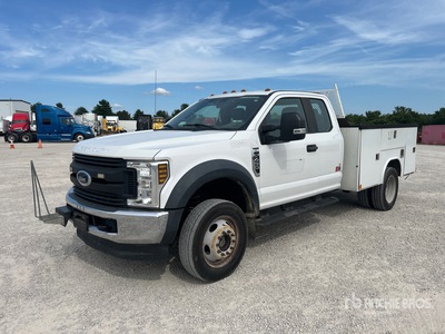 2018 Ford F-450 XL 4x4 Extended Cab Ciężarówka użytkowa
