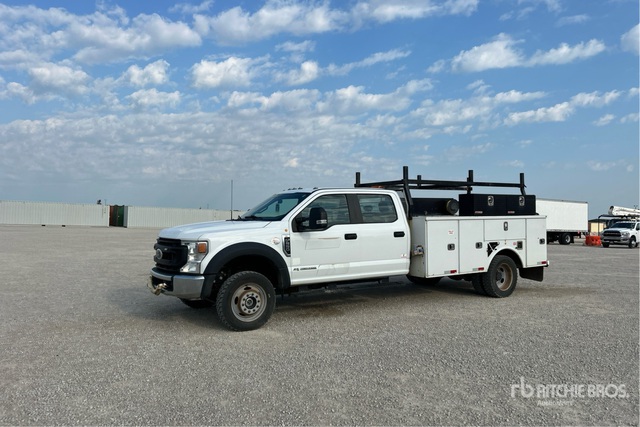 2022 Ford F-550 XL 4x4 Crew Cab Utility Truck