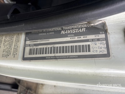 2002 International 4300 Camiones