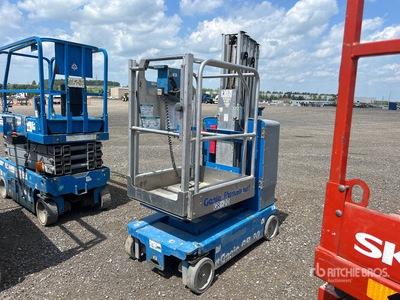 2018 Genie GR20 Vertical Mast Lift