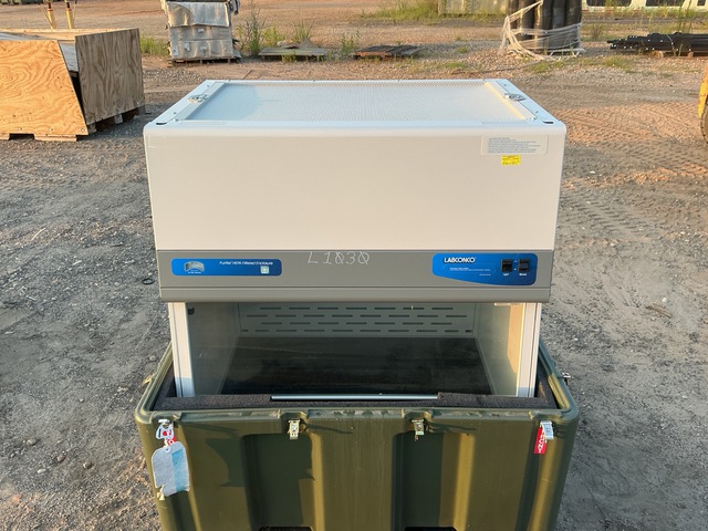 Labco 398030012411A Purifier HEPA Filtered Enclosure w/Storage Case