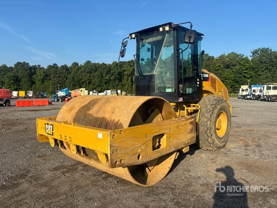 2021 Cat CS56B Smooth Drum Compactor