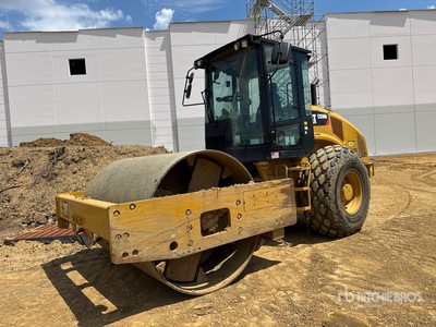 2021 Cat CS56B Smooth Drum Compactor