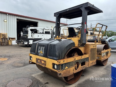 1999 Cat CB534C Double Drum Roller