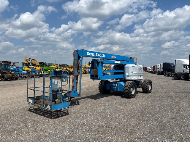 2002 Genie Z-60/34 4WD Articulating Boom Lift