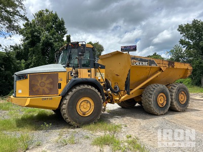 2014 John Deere 410ET Tombereau