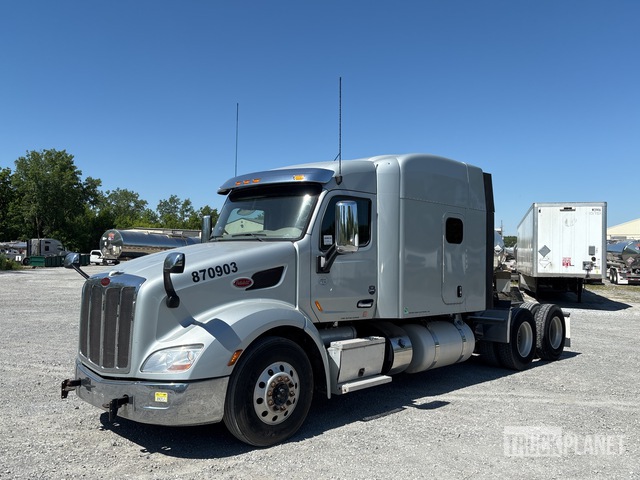 1XPBDP9X3JD423945 2018 photo no. 1