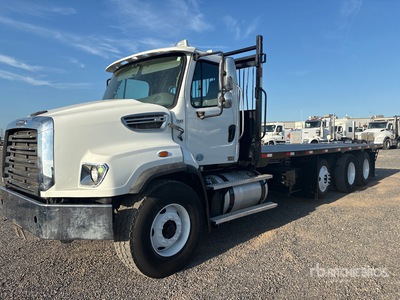 2013 Freightliner 114SD 8x4 Table Top Truck