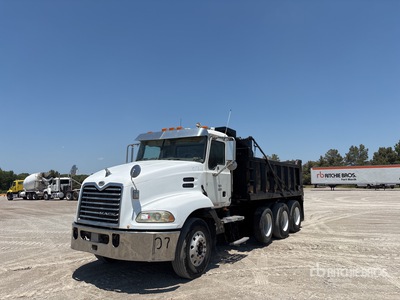 2007 Mack CXN613 8x4 Tri/A Dump Truck