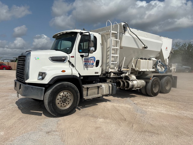 2023 Freightliner 108SD 6x4 Volumetric Mixer Truck