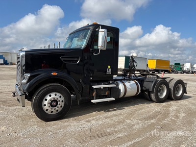 2018 Freightliner Coronado 122SD 6x4 T/A Day Cab Truck Tractor
