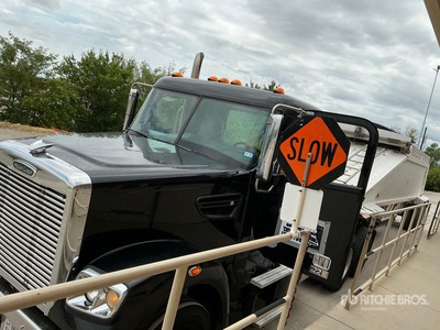 2018 Freightliner Coronado 122SD T/A Day Cab Truck Tractor
