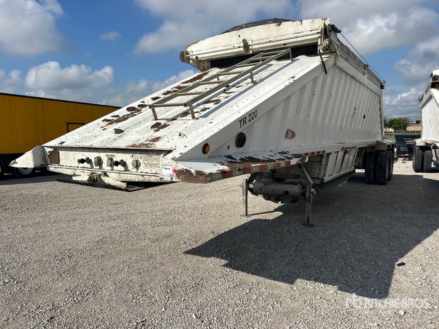 2017 Manac 4C240A200 40 ft T/A Belly Dump Trailer