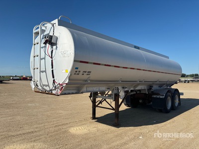 1997 Advance 6270 gal T/A Tanker Trailer