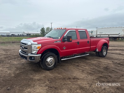 2012 Ford F-350 XLT 4x4 Crew Cab Pickup